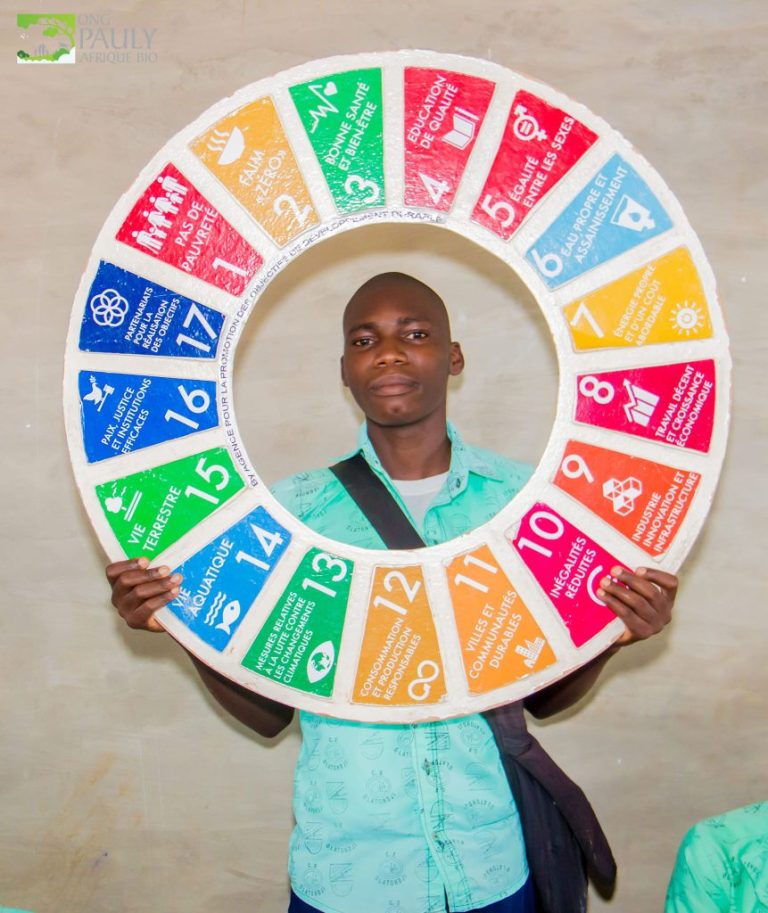 Séance de sensibilisation au profit des jeunes sur les gestes écologiques pour la préservation de l’environnement